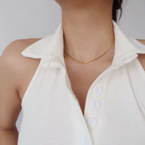 18K Thick Gold Plated Square Herringbone Chain Necklace - Picture 3 of 10